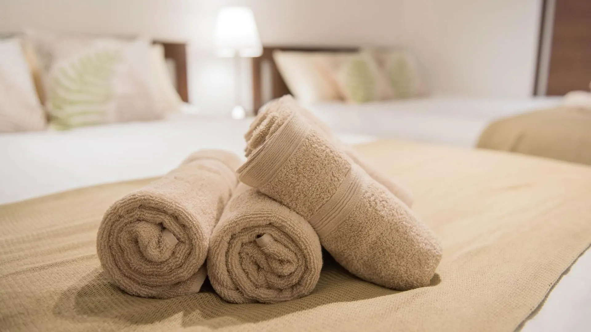 Tengachaya 4Ppl 1Ldk Room 2Min-Station Namba Usj Ying Osaka 0*,  Japan
